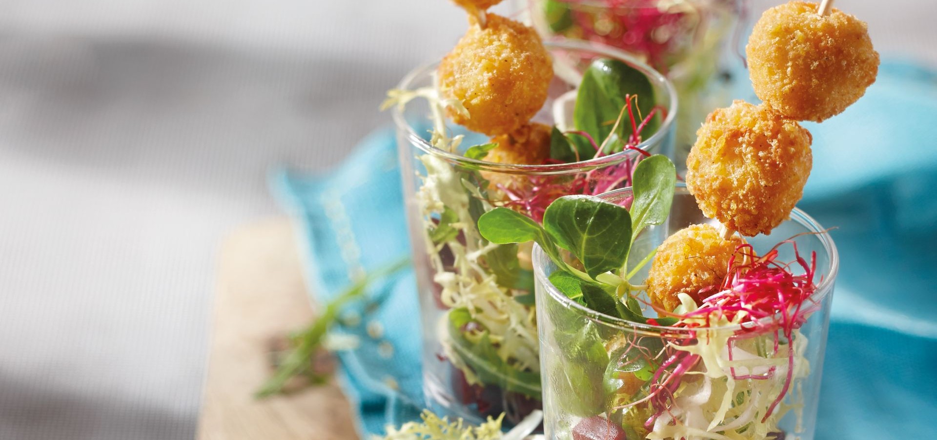 Salatvariation mit Aviko Cream Cheese Bites Salatvariation mit Aviko Cream Cheese Bites