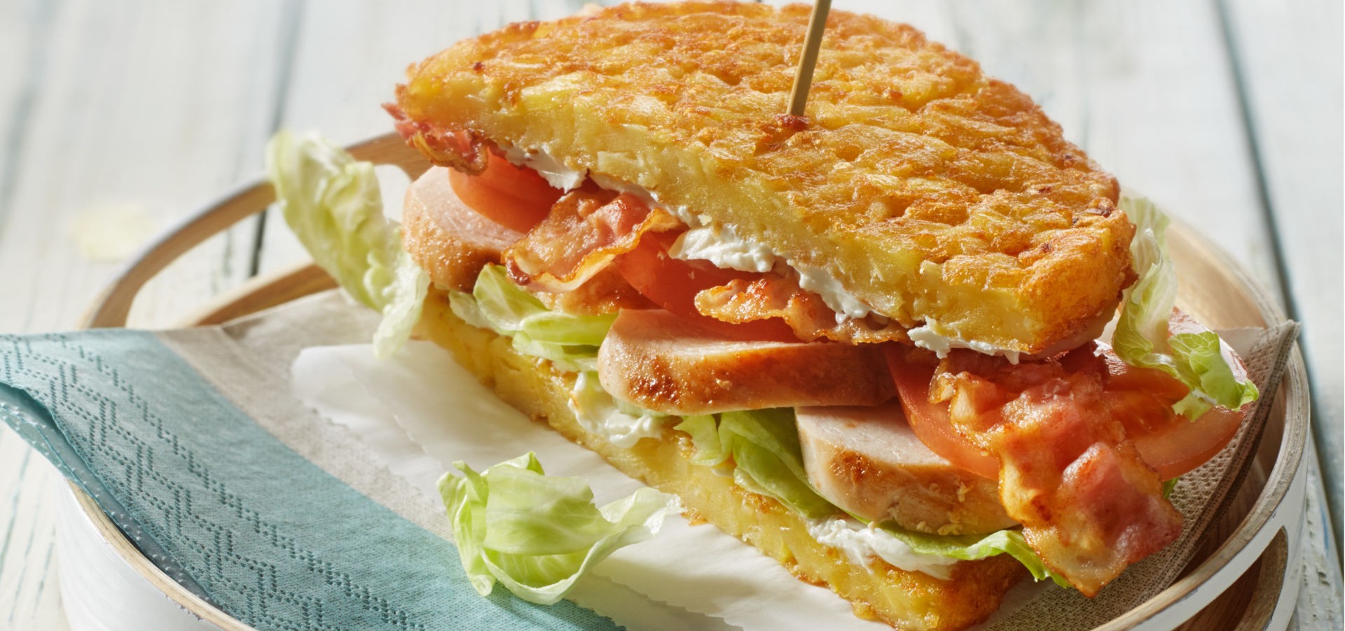 Kartoffelpuffer-Club sandwich mit Pancetta