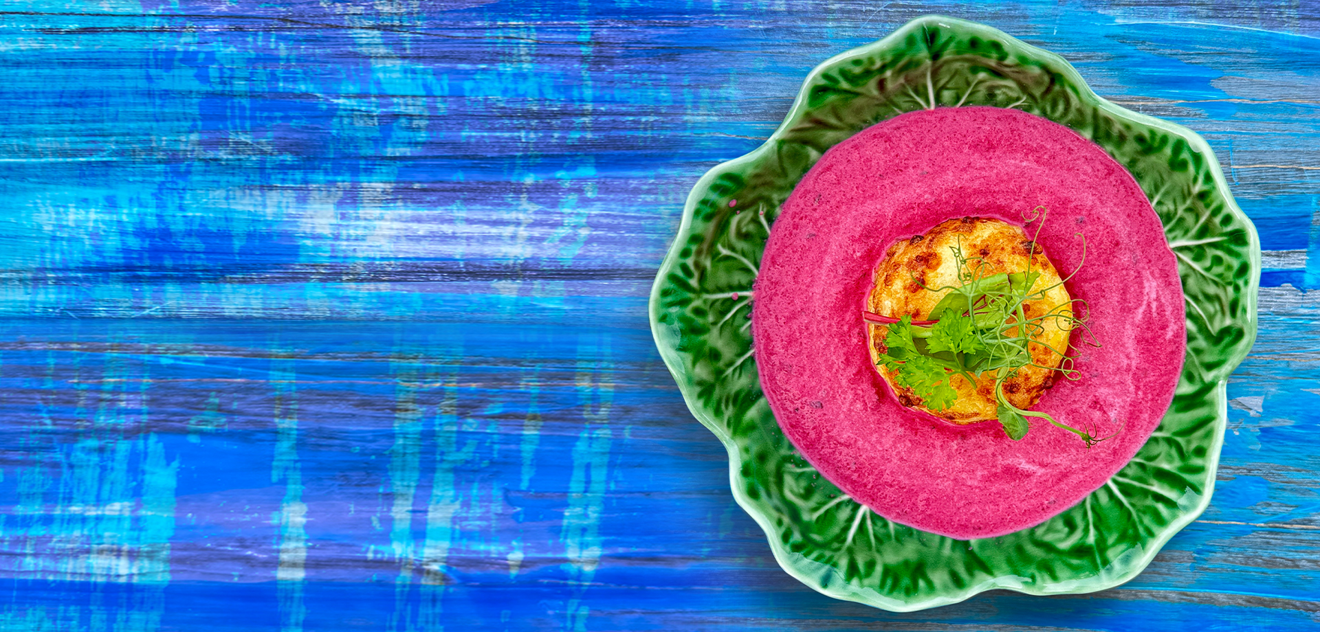 Lithuanian cold beetroot soup with kefir, dill and gratin
